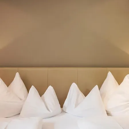 코르티센 암 제 - 성인 전용 호텔