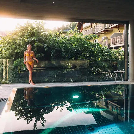 코르티센 암 제 - 성인 전용 4* Saint Wolfgang